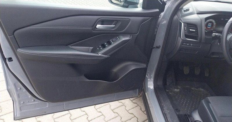 Nissan Qashqai cena 127900 przebieg: 6821, rok produkcji 2023 z Sosnowiec małe 154